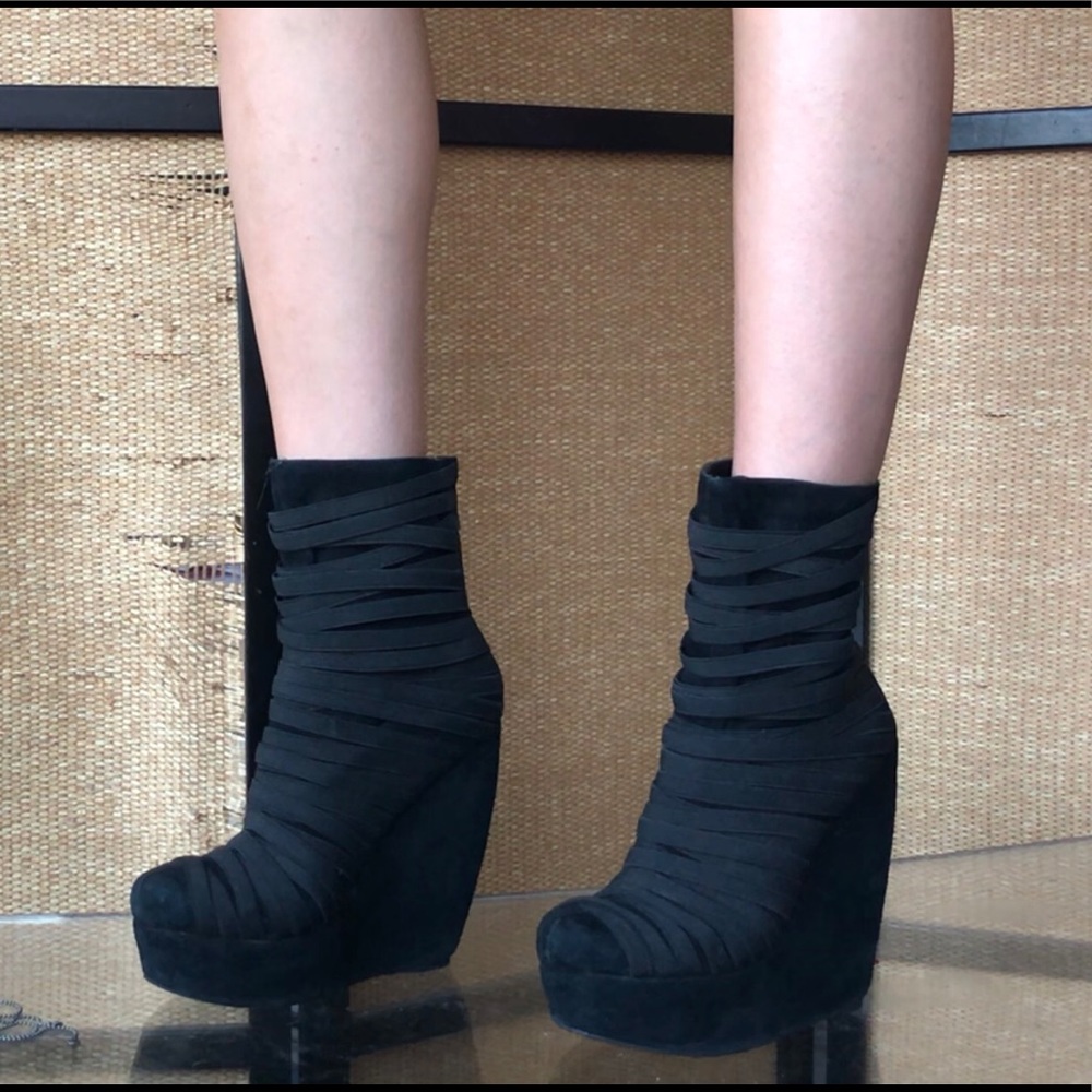 Jeffrey Campbell Villain 7M